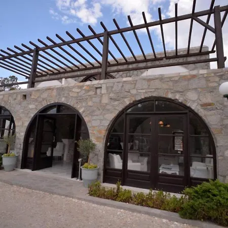 Karma Porto Paros Resort 4*