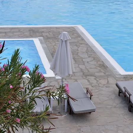 Karma Porto Paros Resort