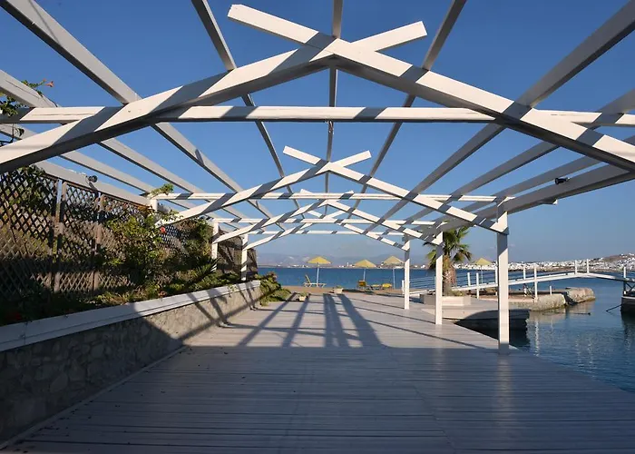 Karma Porto Paros Resort 4*